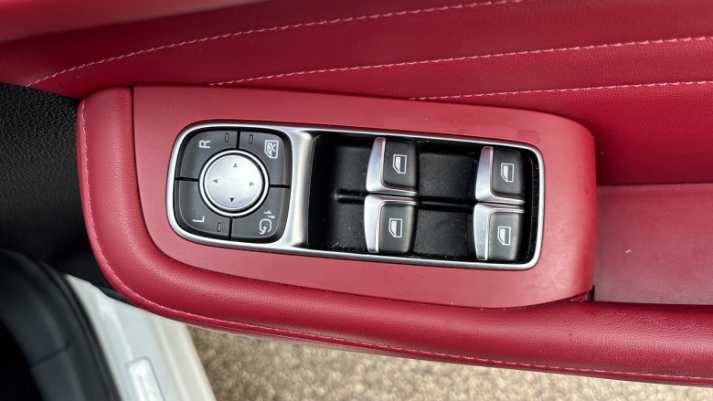 MG Hs 1.5 T-GDI Exclusive 5dr Petrol Hatchback